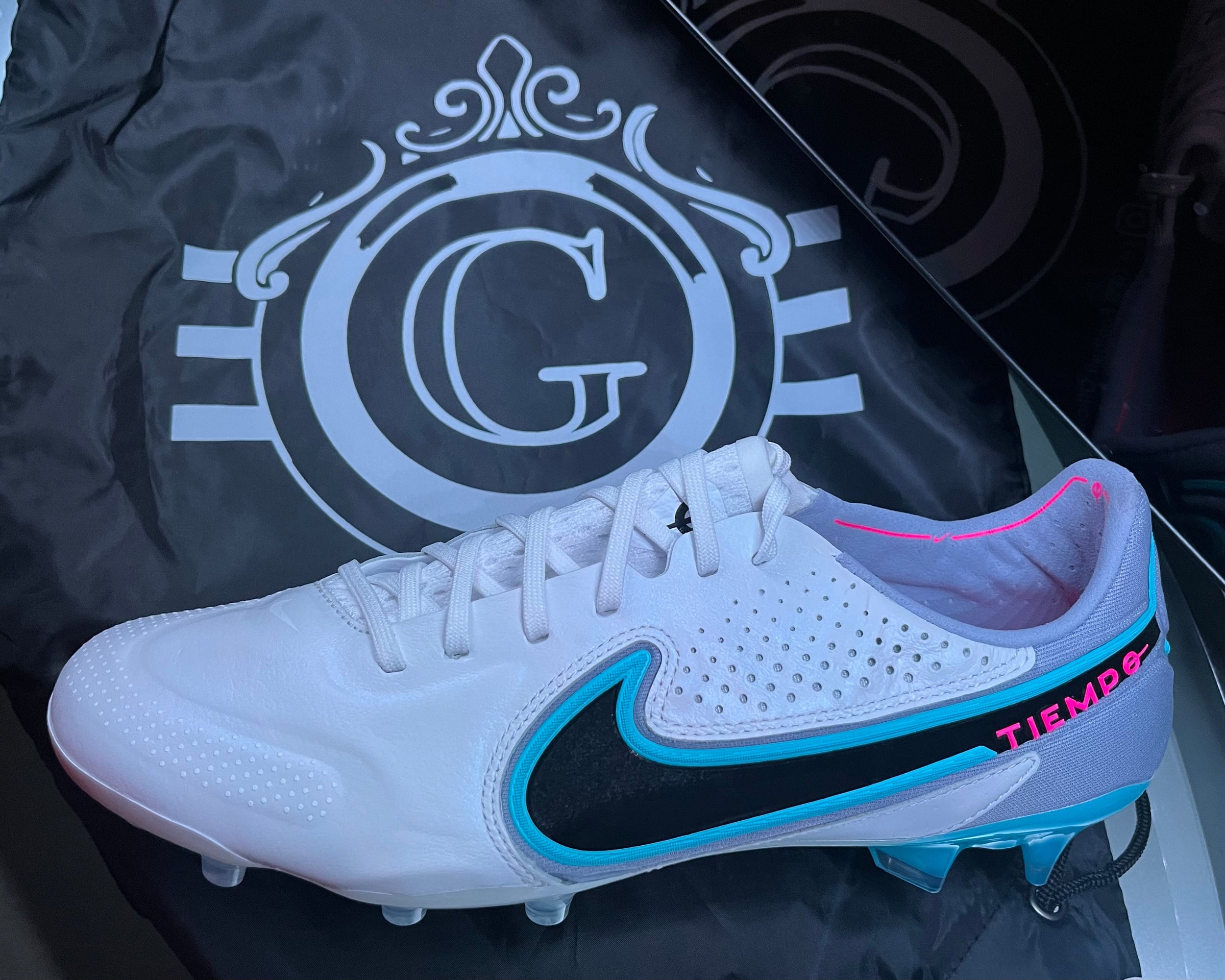 Adult Nike Tiempo Legend Elite FG Football Boots - Leather